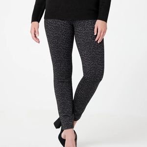 NEW NYDJ Gray Cheetah Print Plus Size Ponte Leggings 18